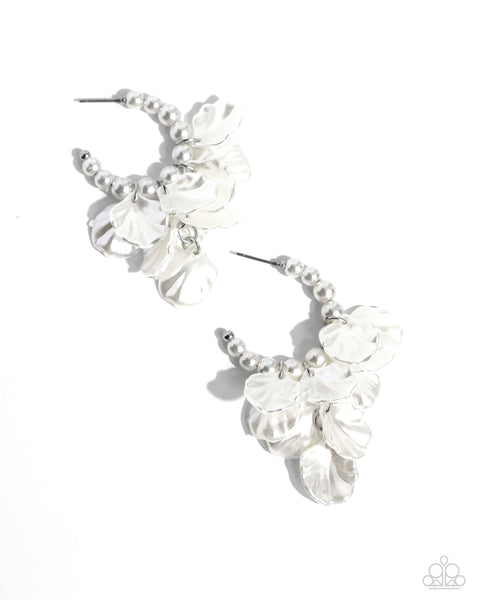 Frilly Feature - White